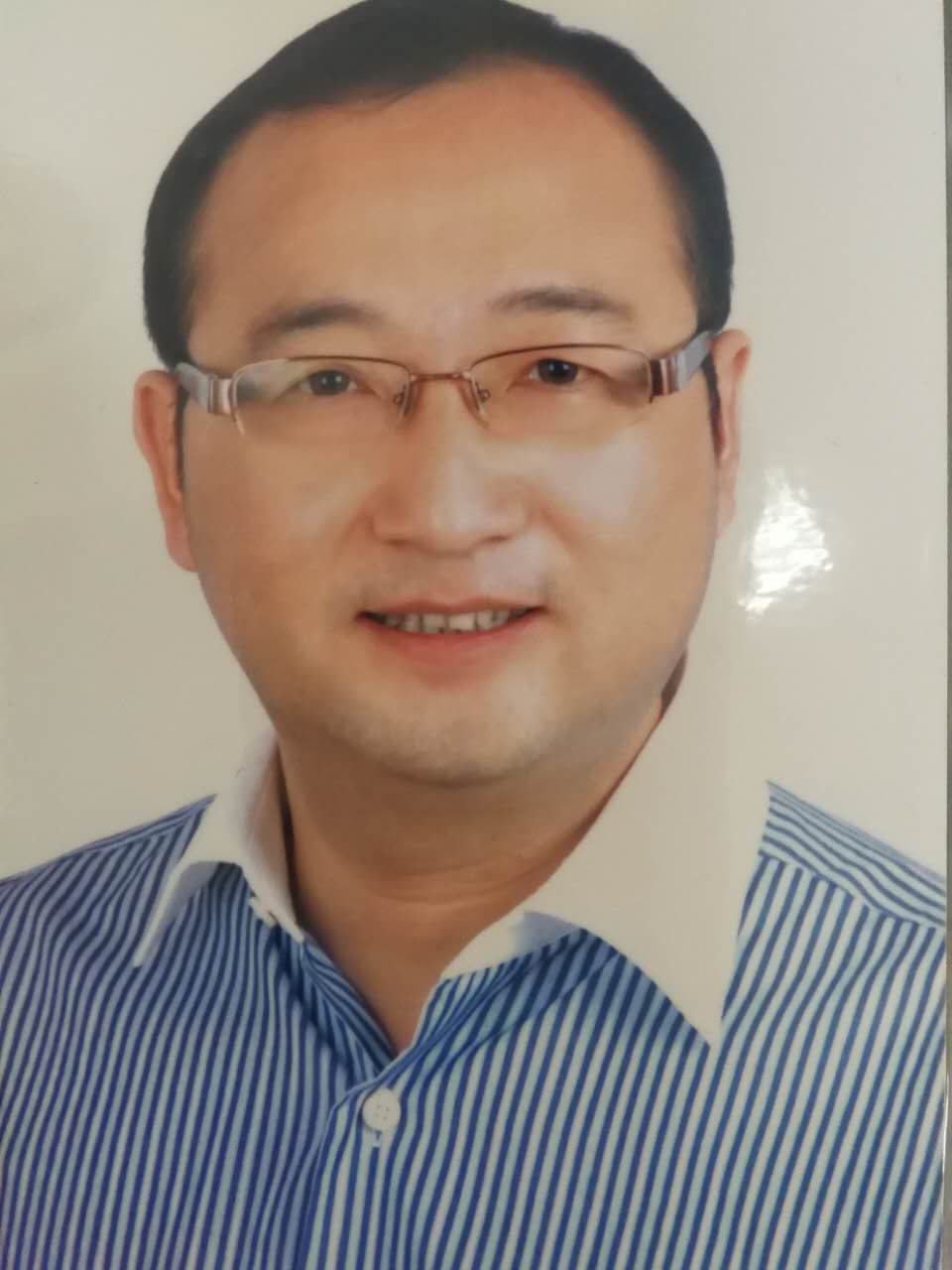 常务副县长